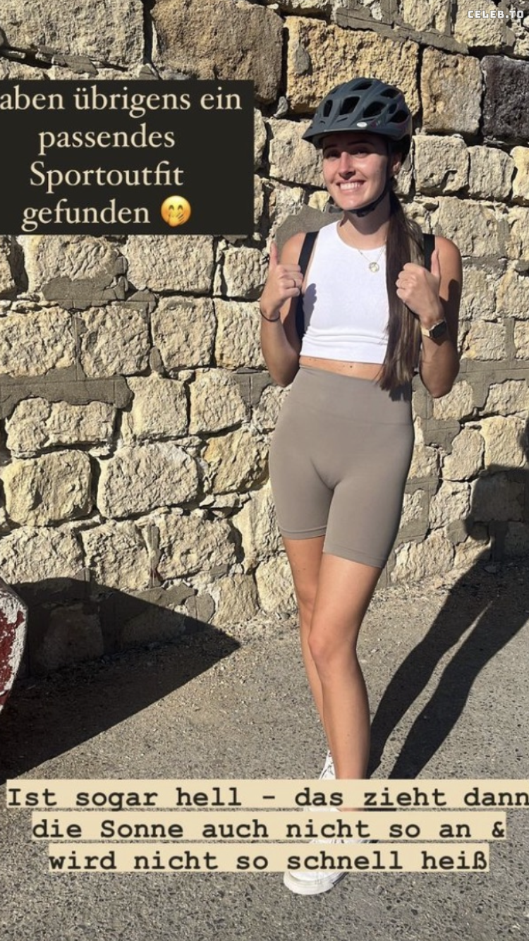 Image 738470 from Lesotwins - Leonie und Sophie Klassen