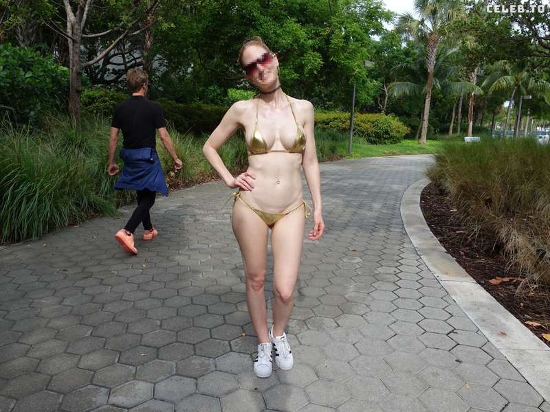 Image 7445289 from Miaexhib