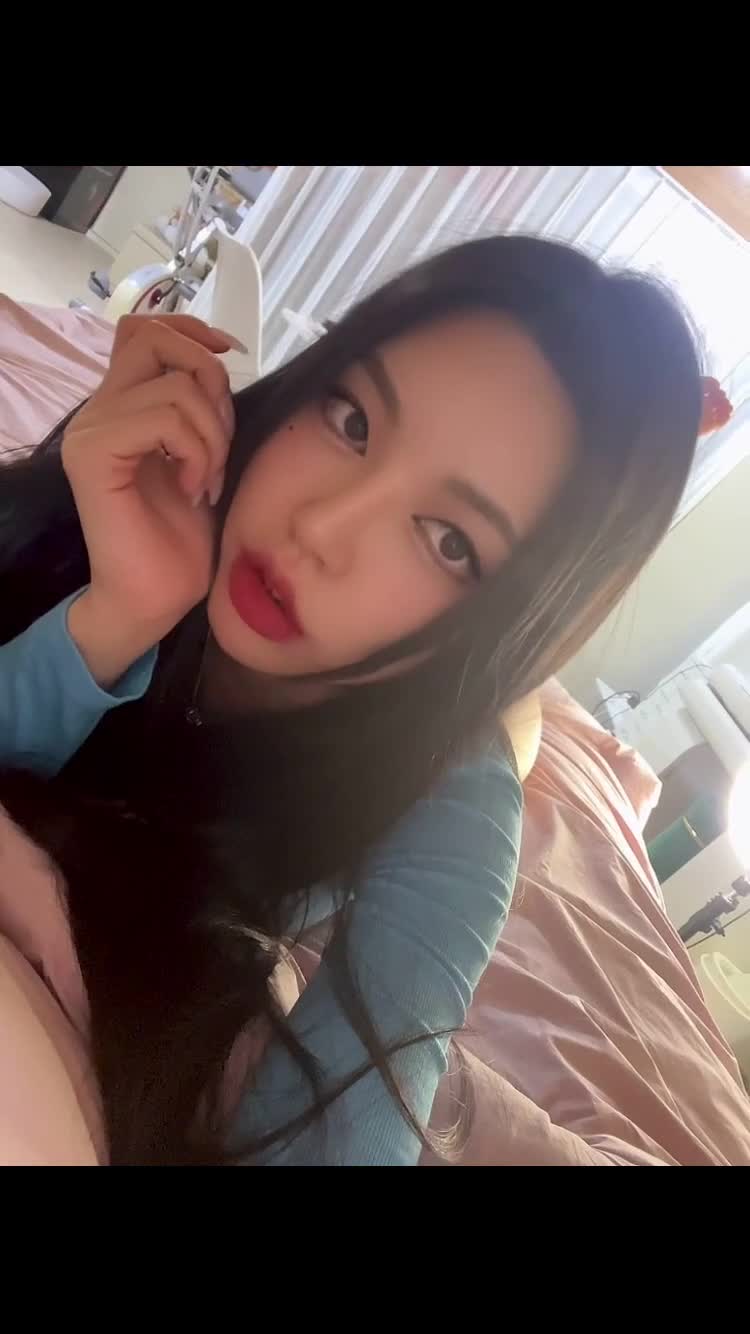 Video 217712 from h___rvn | rvn1015 | 동그란 | Dongeuran