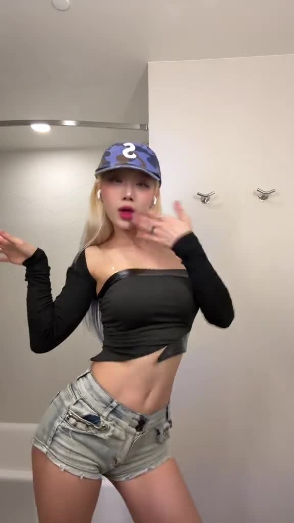 Video 218644 from _purple_lee_/purple_lee
