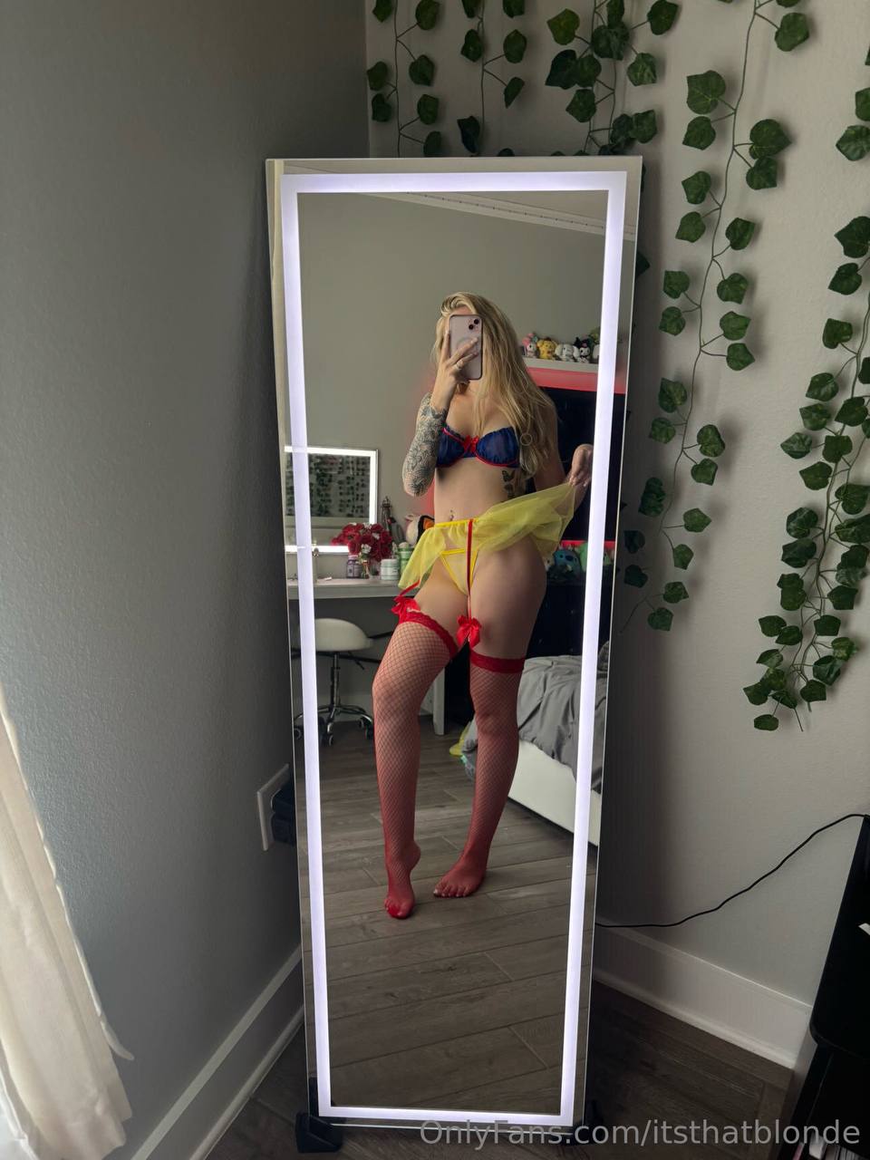 Image 7609376 from its_thatonetallgirl/Hailey