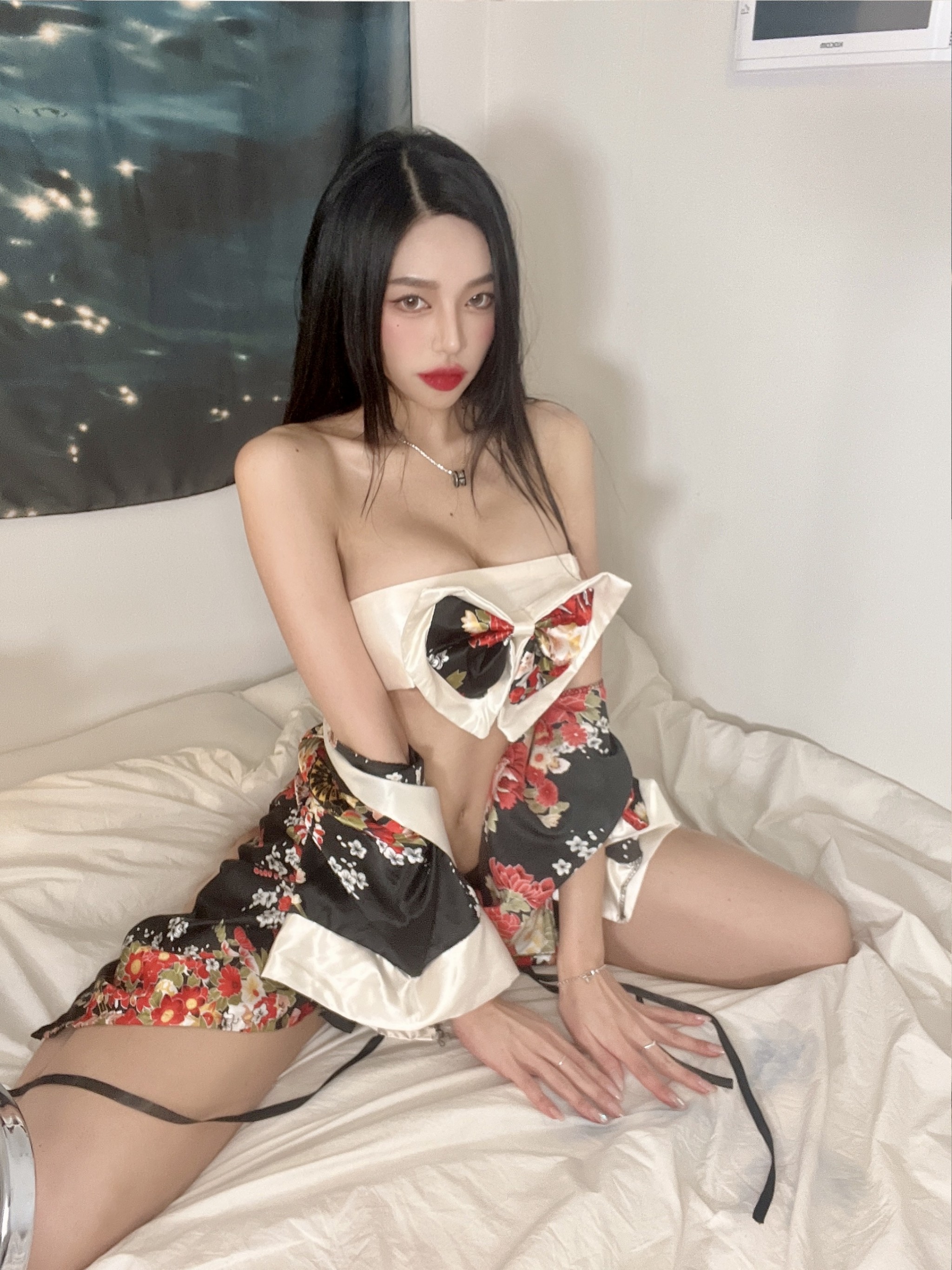 Image 7622600 from h___rvn | rvn1015 | 동그란 | Dongeuran