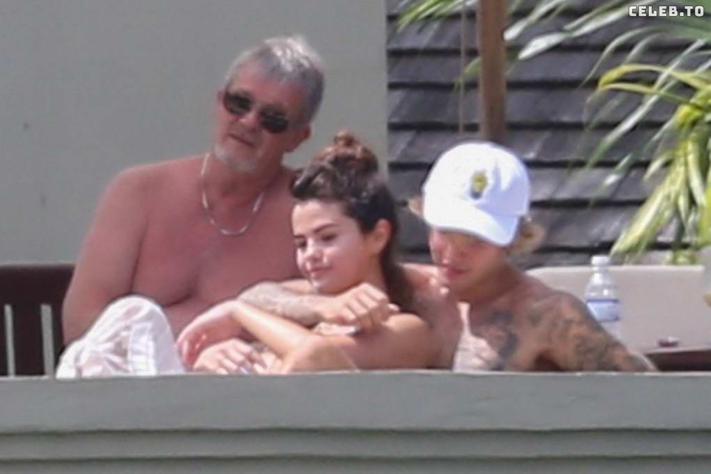 Image 7696924 from Selena Gomez
