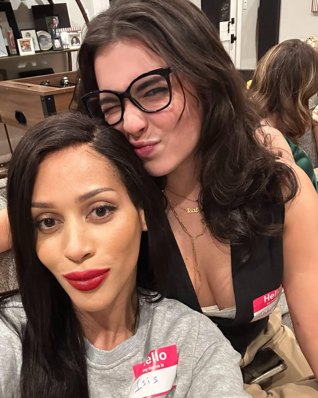 Image 7709556 from Isabella Gomez