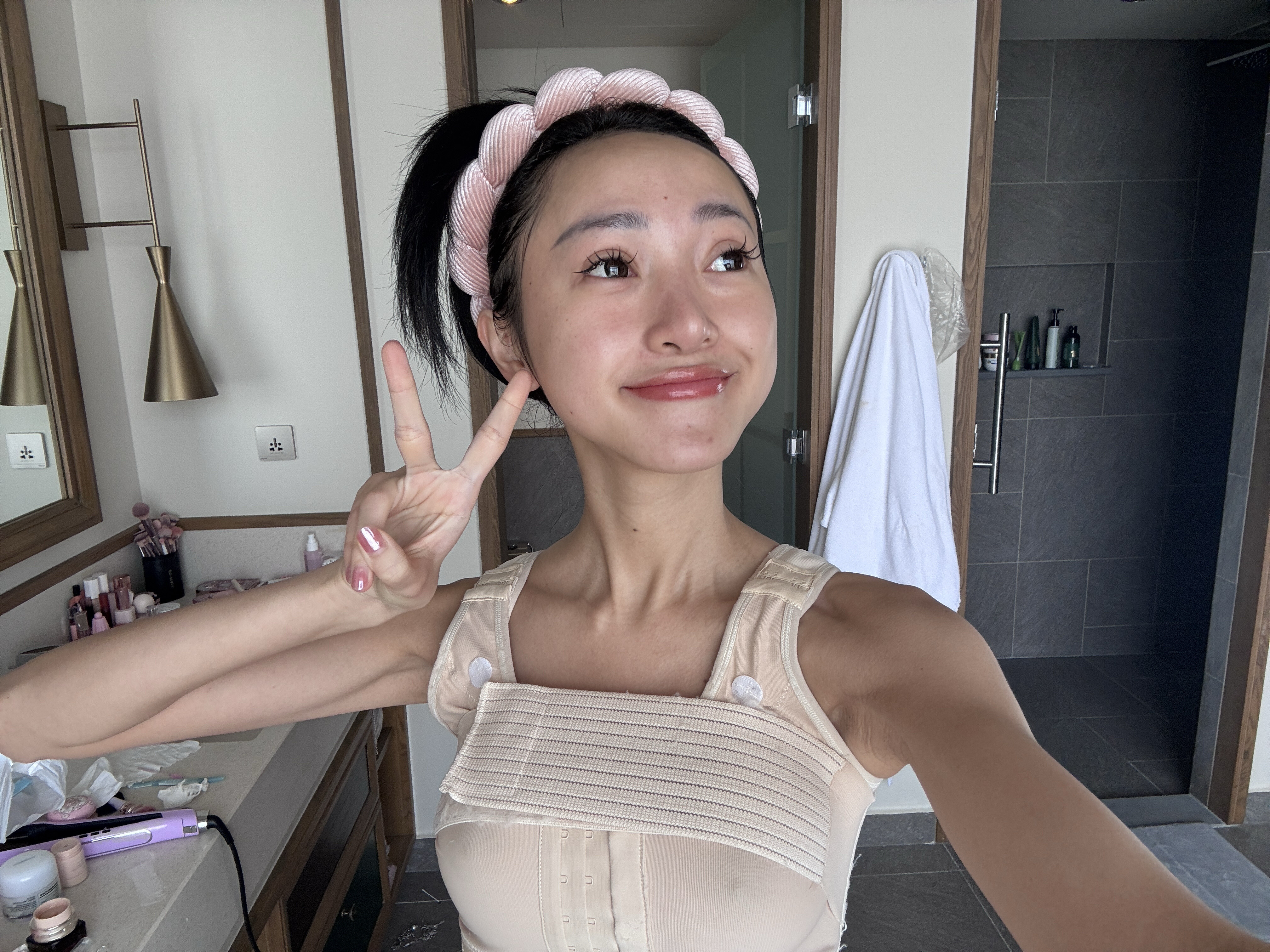 Image 7710857 from Clara dao