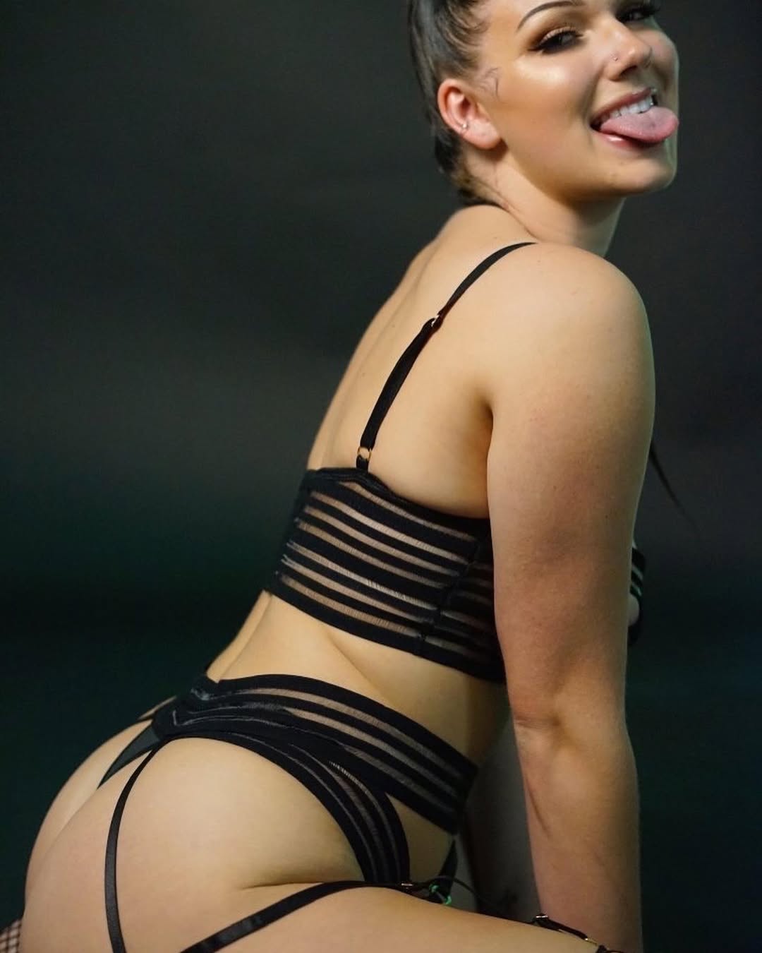 Image 7735865 from exotic.sativa / Sativa Siren