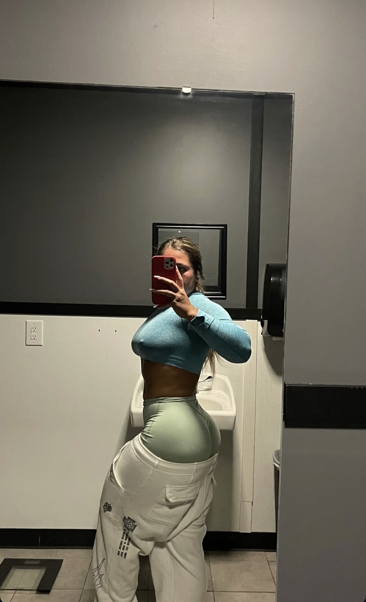 Image 7746373 from Kaitlinn_kfit / Kaitlin Kobuszewski