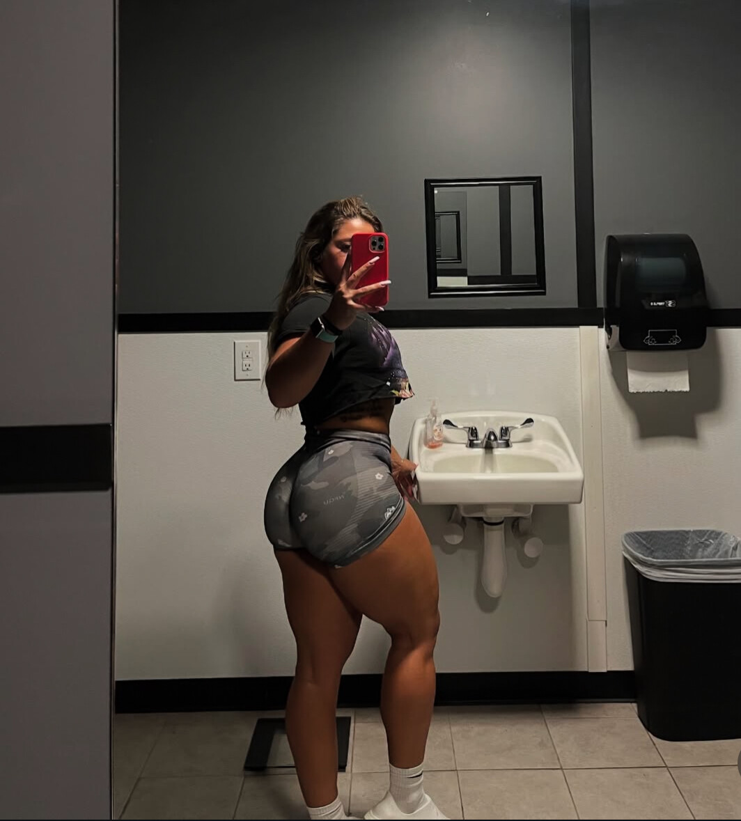Image 7746392 from Kaitlinn_kfit / Kaitlin Kobuszewski