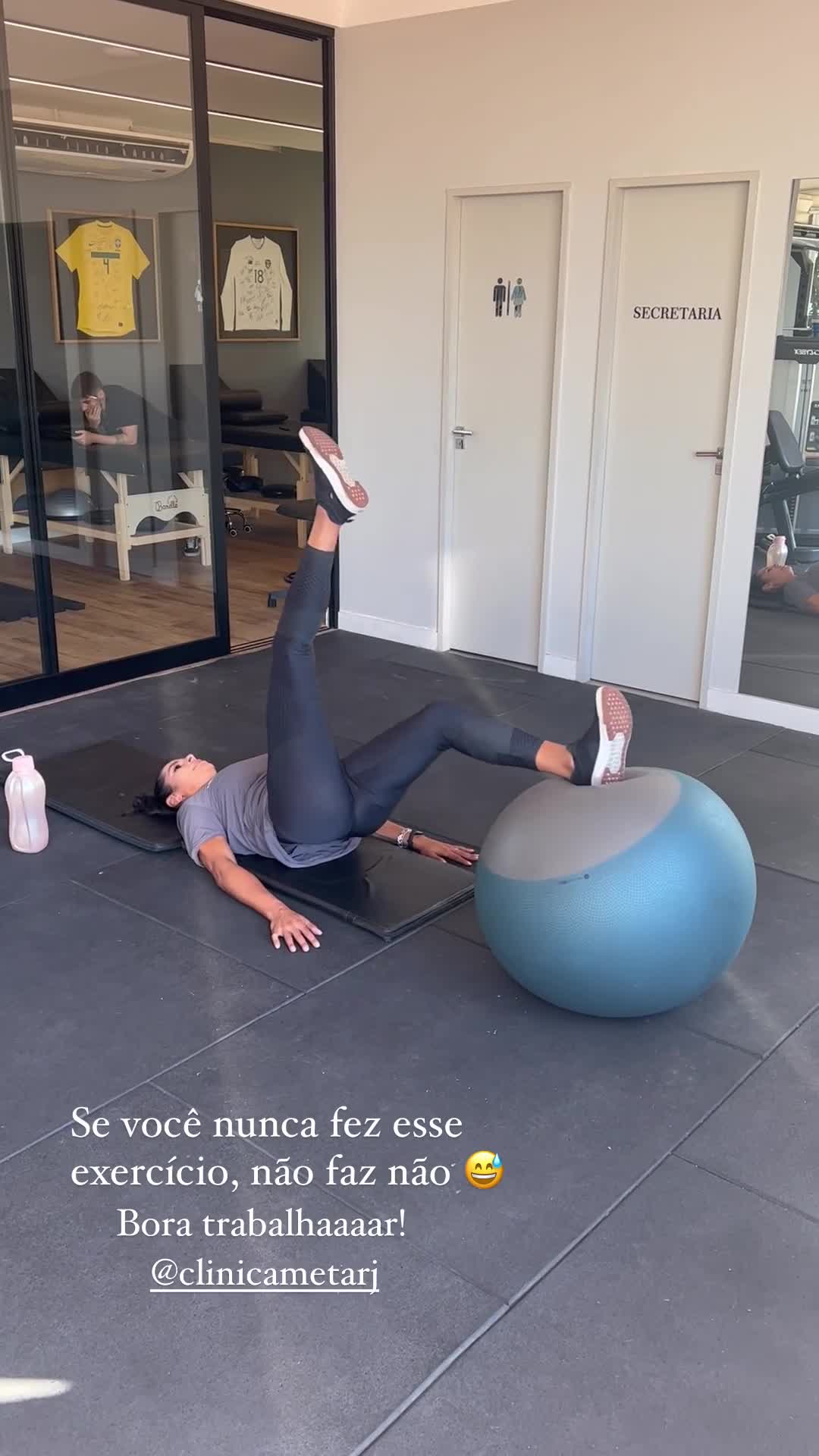 Video 233989 from Paula Pequeno