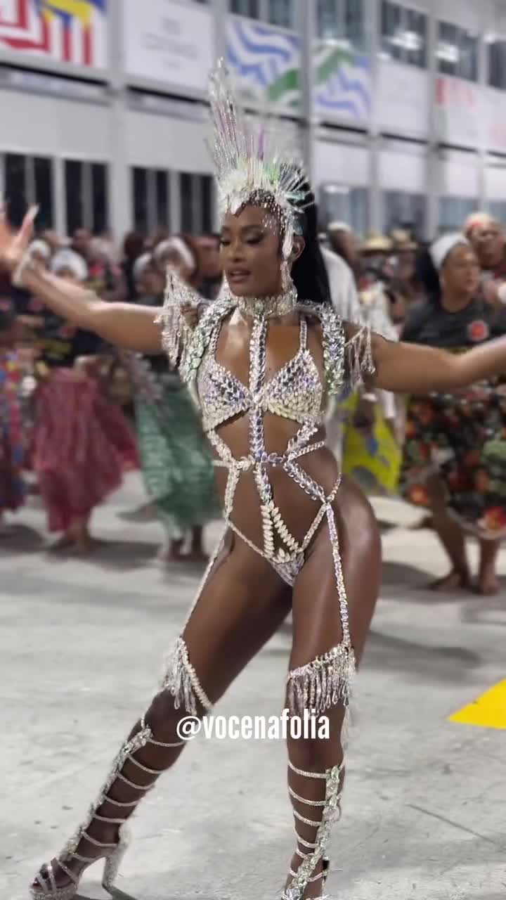 Video 234329 from Erika Januza