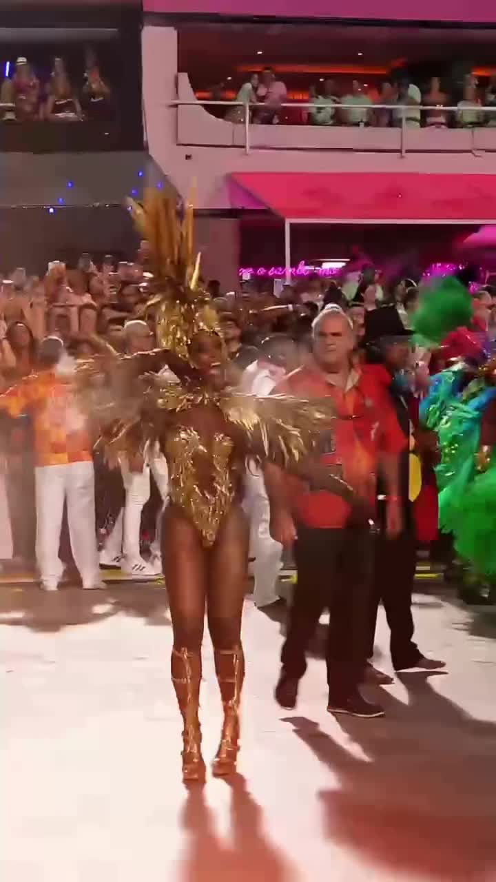 Video 234332 from Erika Januza
