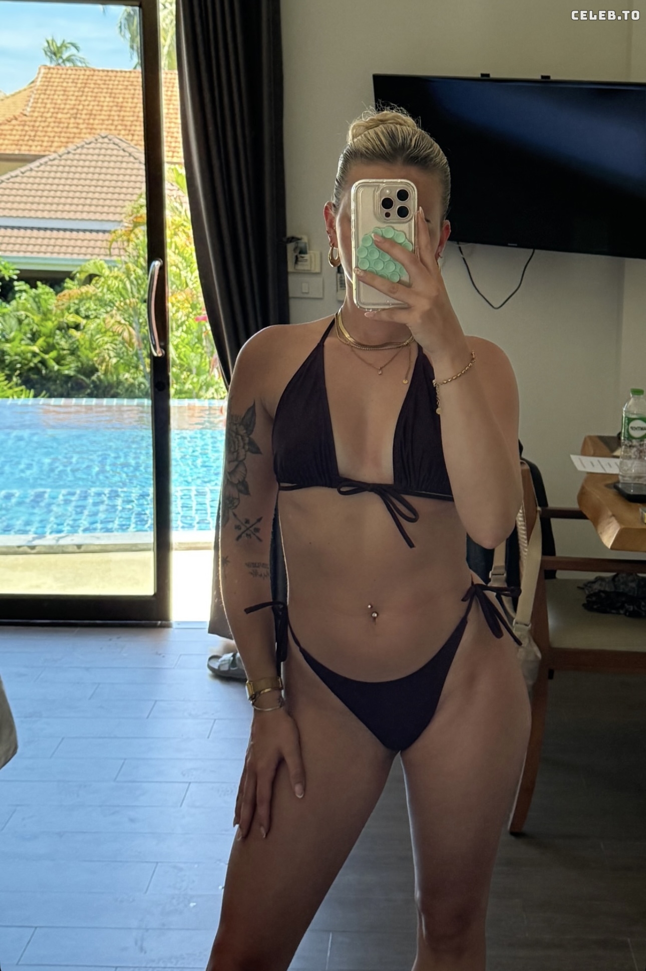 Image 7779280 from Kira Rodrigues