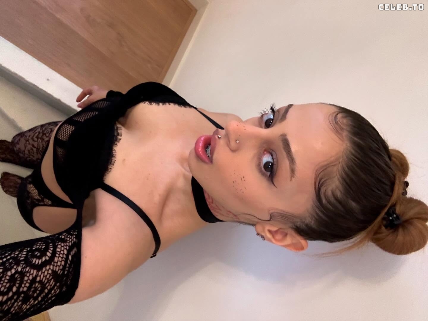 Image 7787342 from Asya alizade