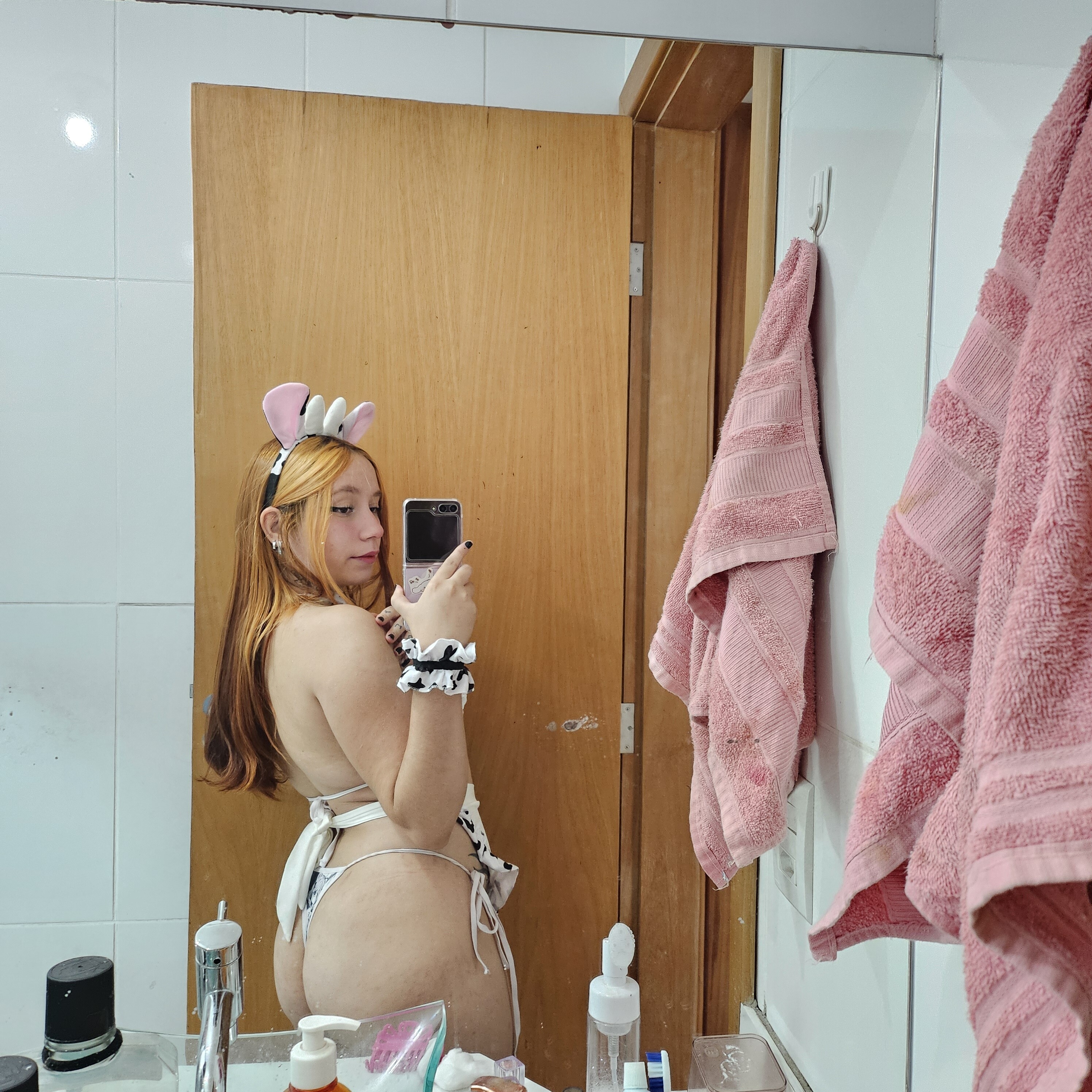 Image 7798075 from Katcorean