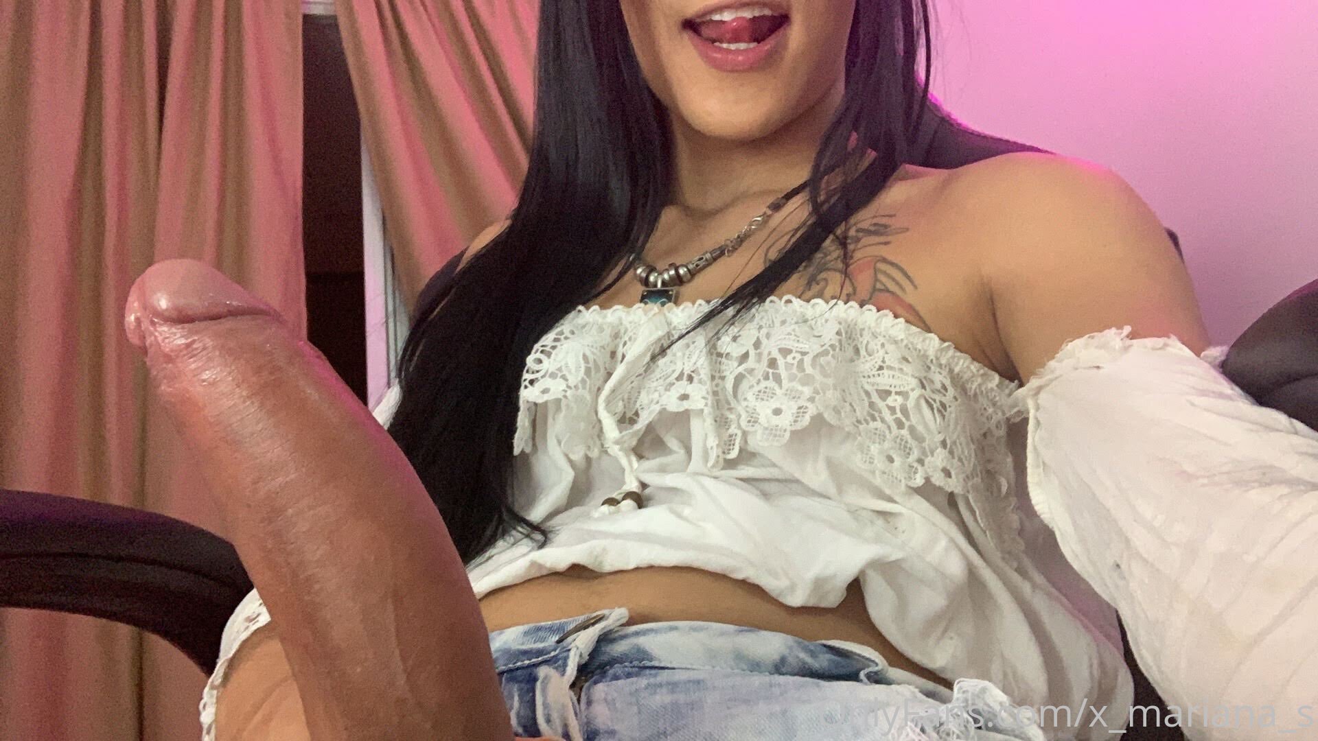 Image 7834386 from x_mariana_s