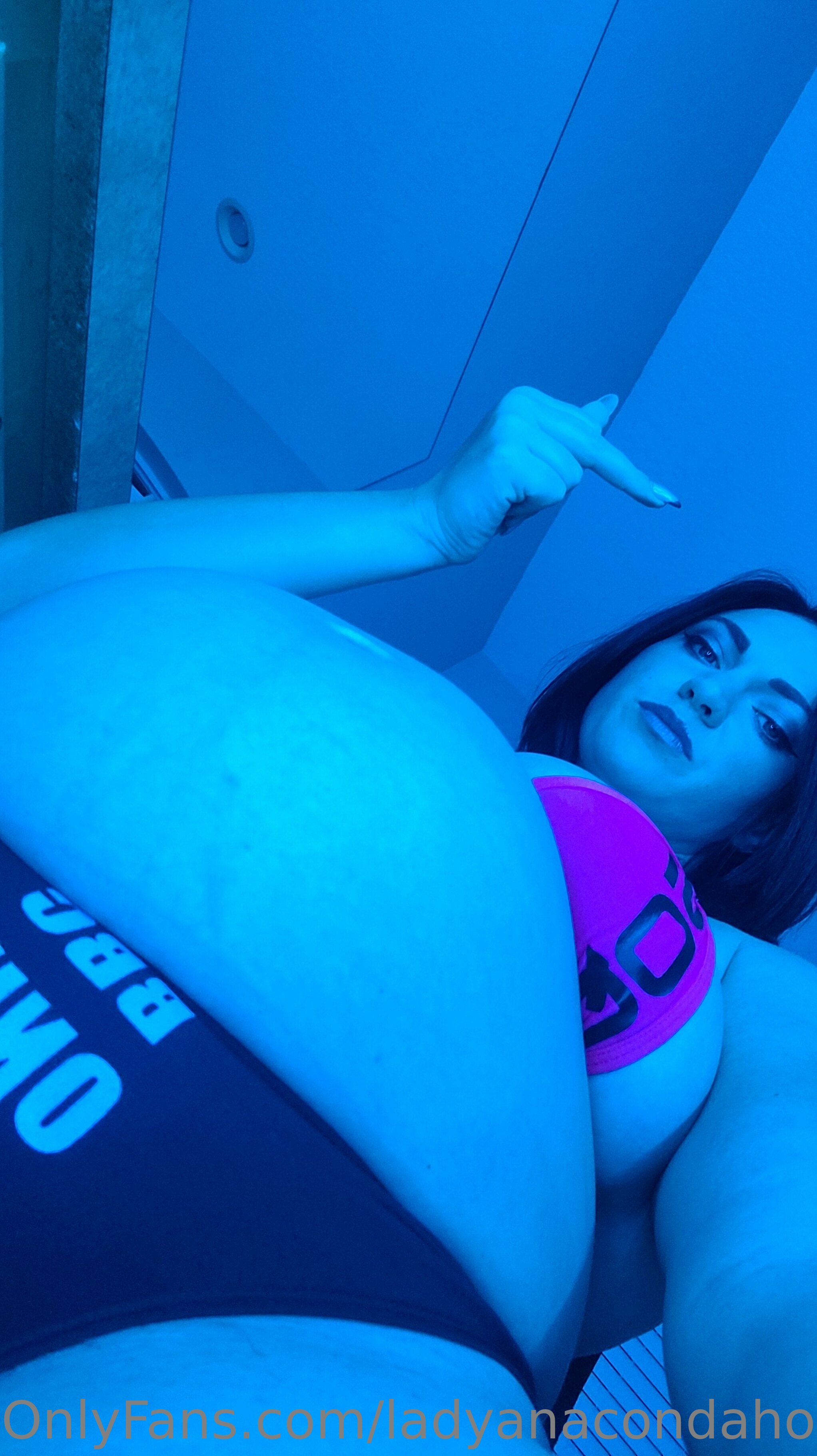Image 7841318 from Lady Anaconda