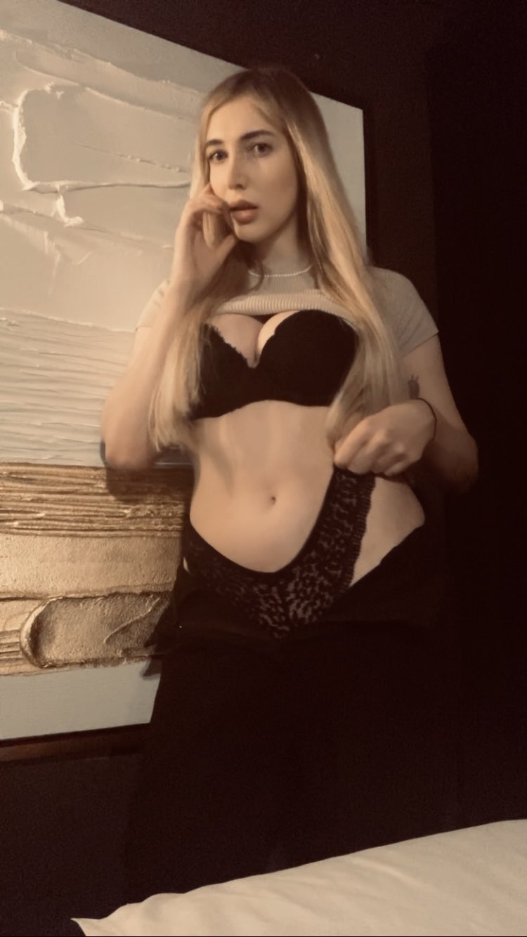 Image 7889698 from BrookexJonesxo