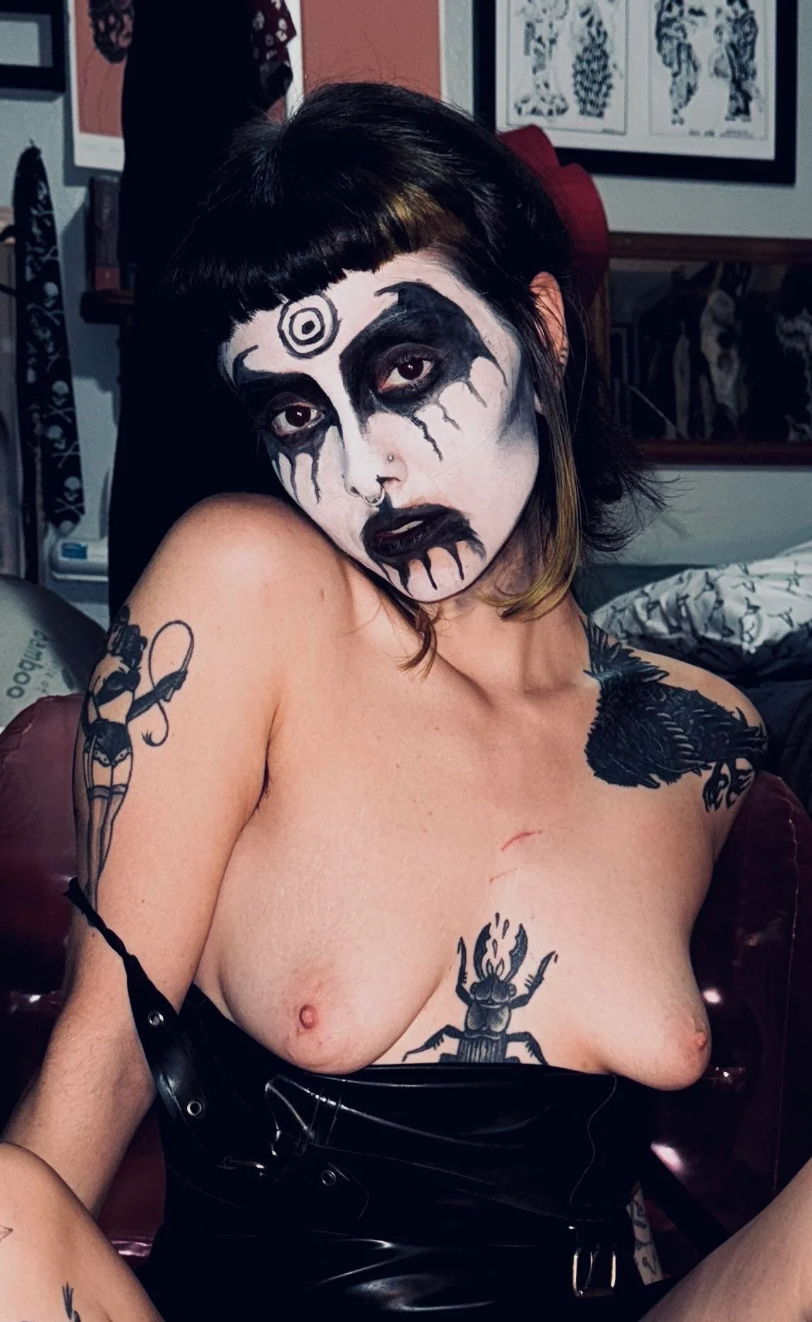 Image 7928492 from rearviewcamgirl / wench