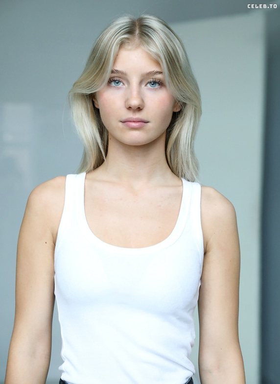 Image 7947172 from Elena Zoe