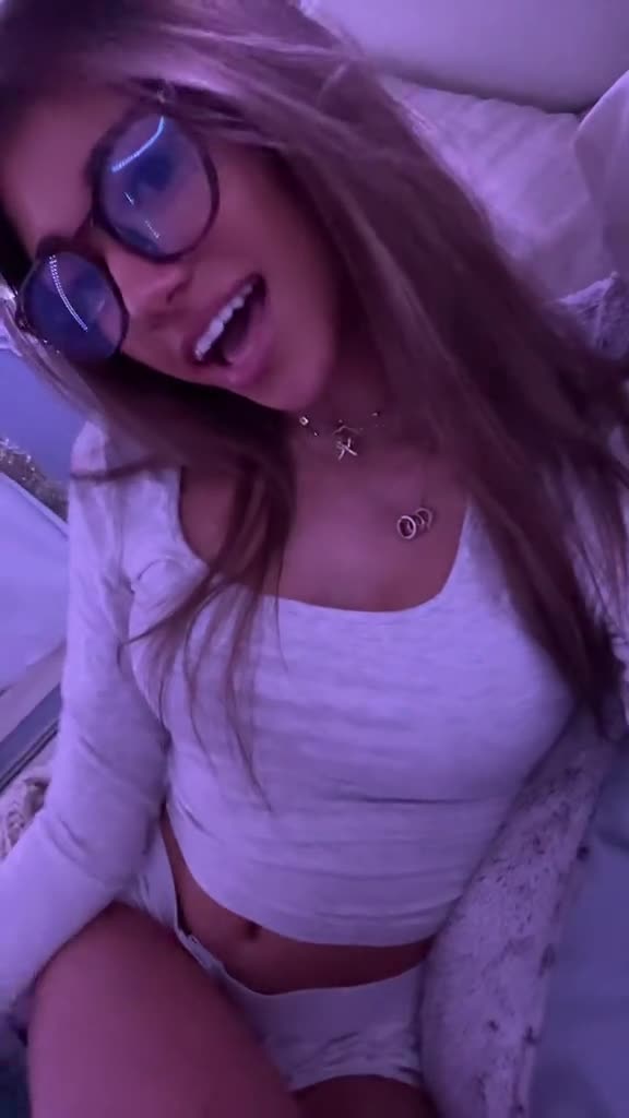 Video 258971 from Sadie Bromee
