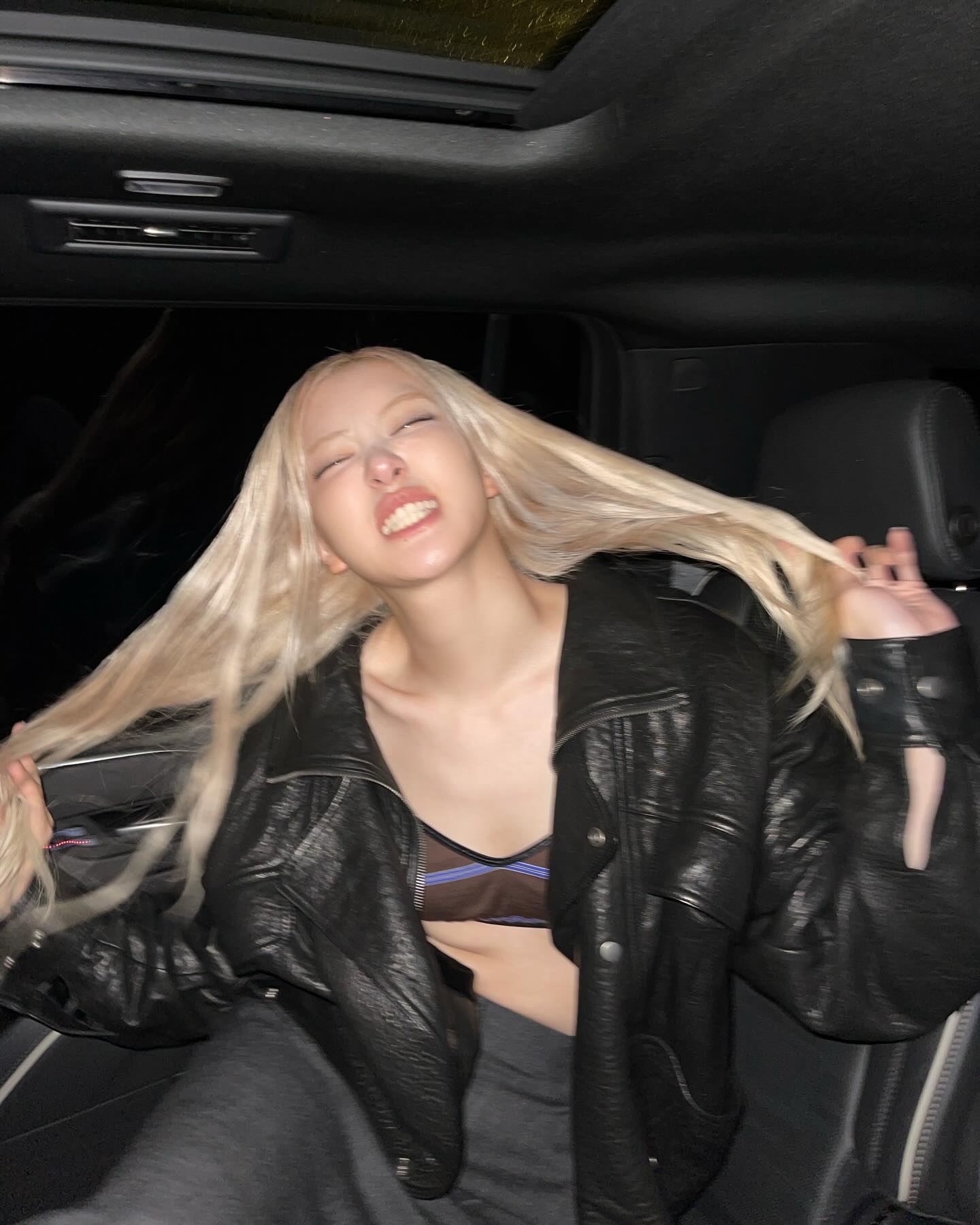 Image 8128032 from Rosé || Roseanne Park - BLΛƆKPIИK ( BLACKPINK )