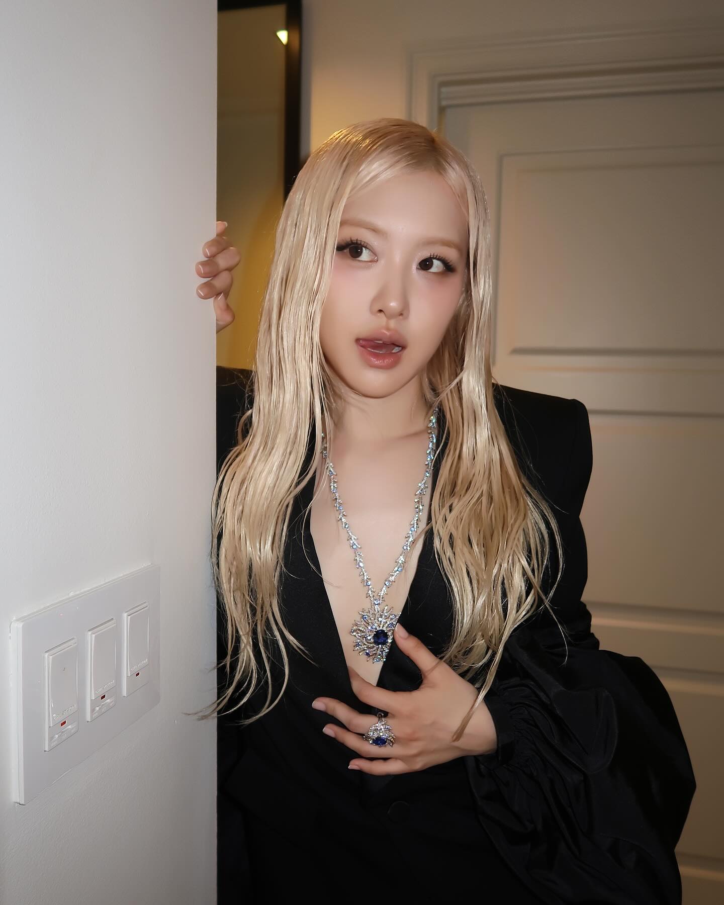 Image 8128037 from Rosé || Roseanne Park - BLΛƆKPIИK ( BLACKPINK )