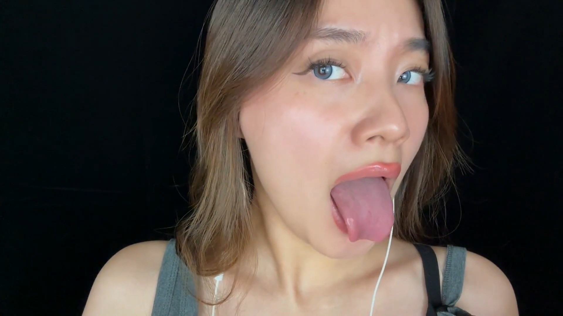 Image 8233200 from Lin ASMR