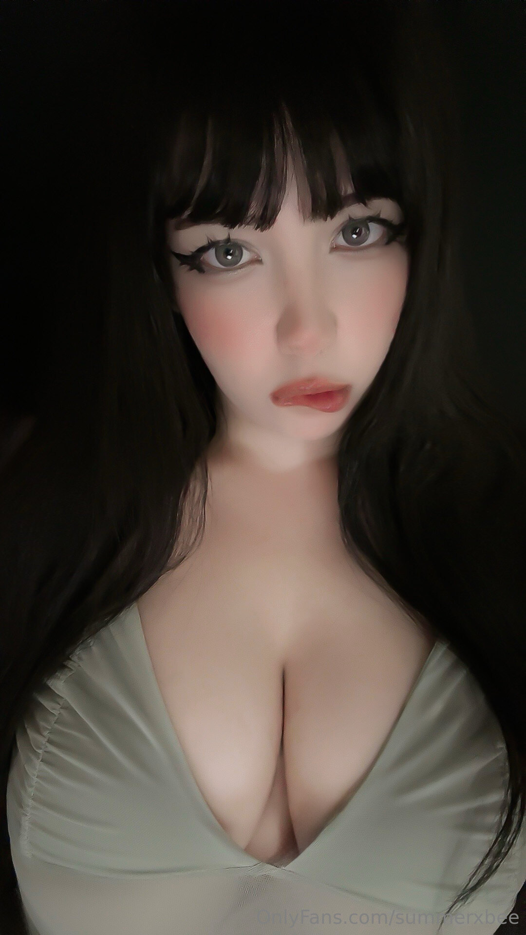 Image 8242326 from Shiny ASMR