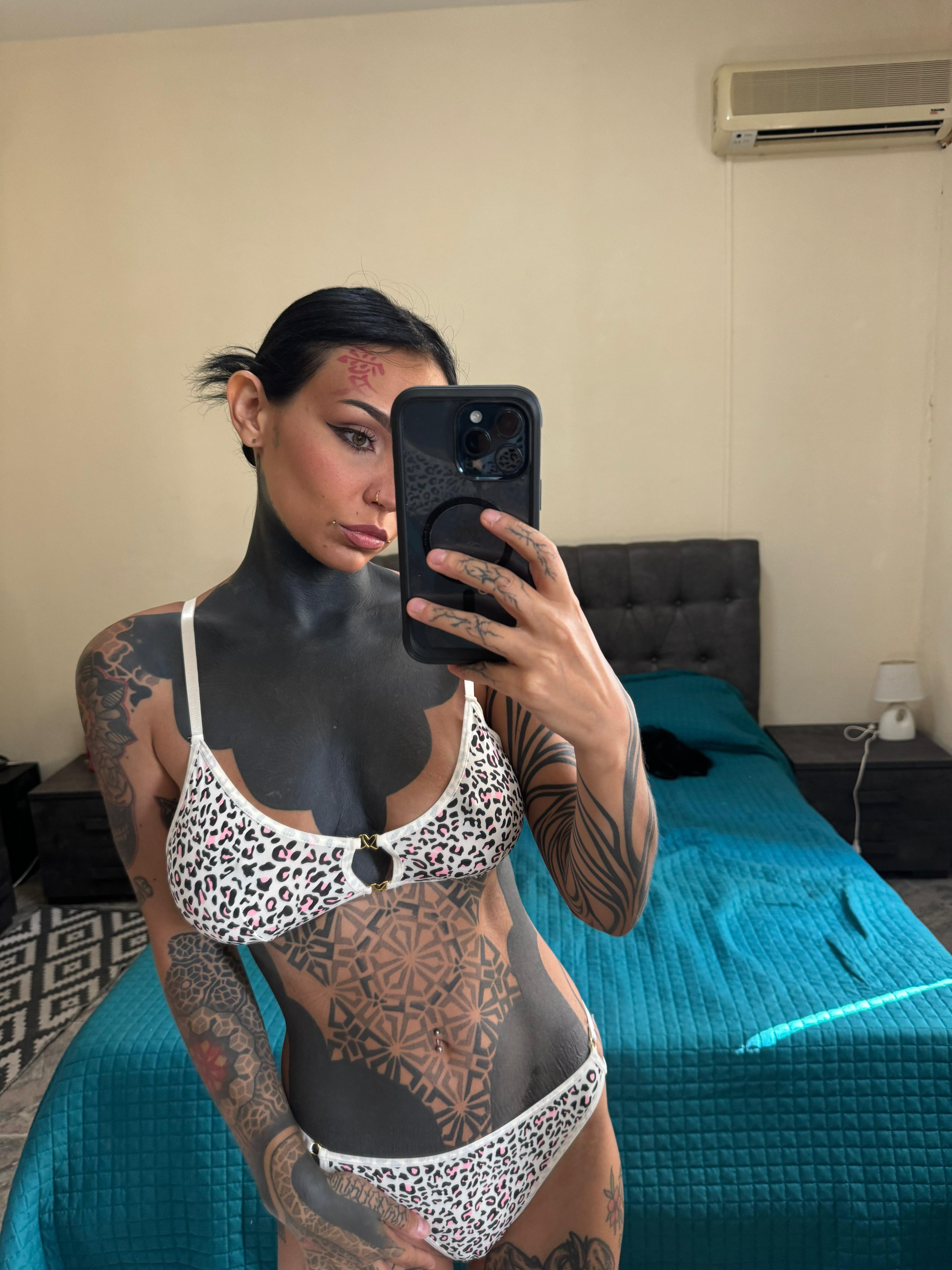 Image 8278440 from Fishball Suicide / fishballsg / felisjapiana