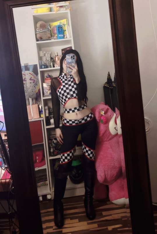Image 8292871 from Holisofi