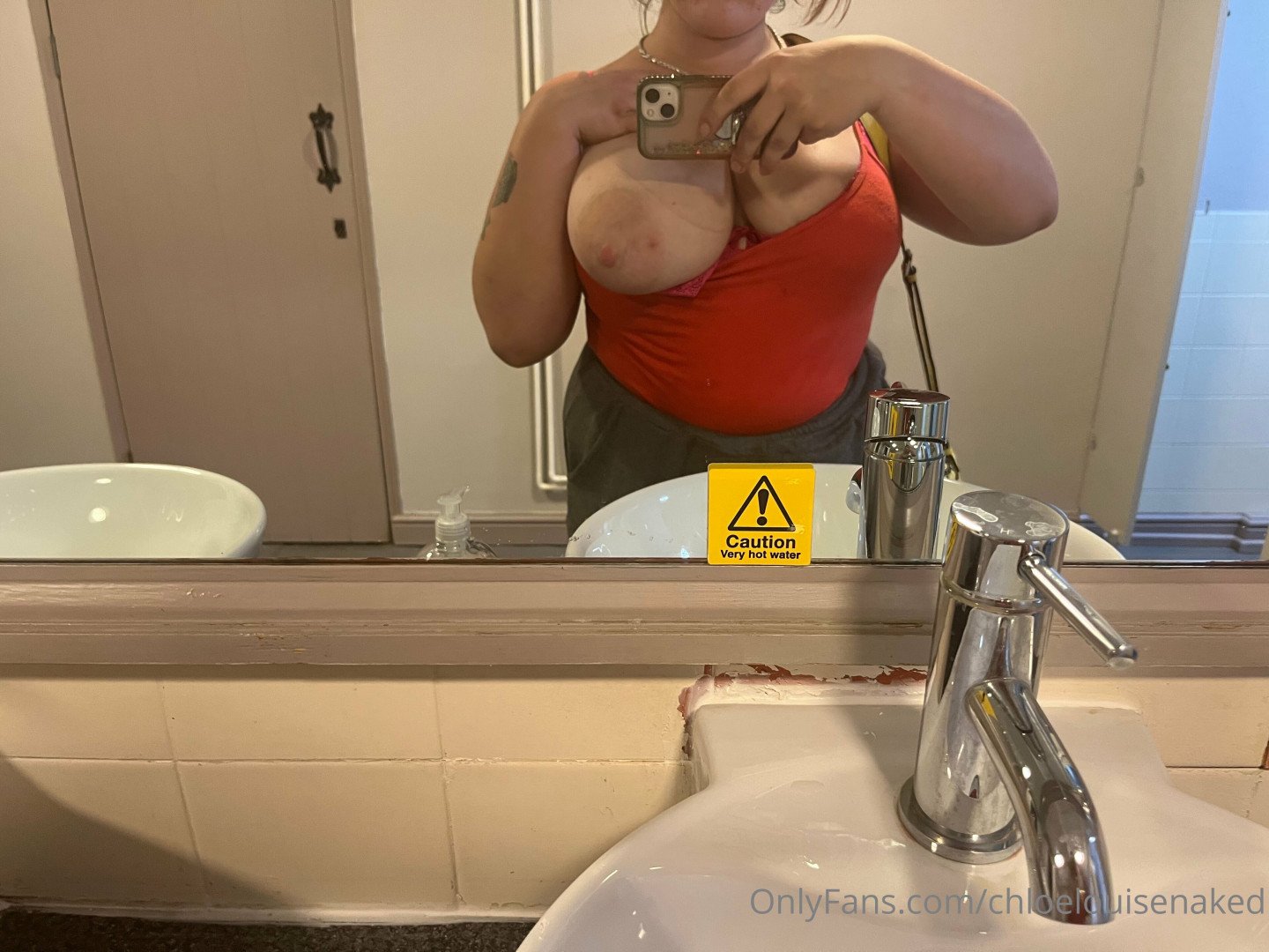 Image 8306366 from chloelouisenaked