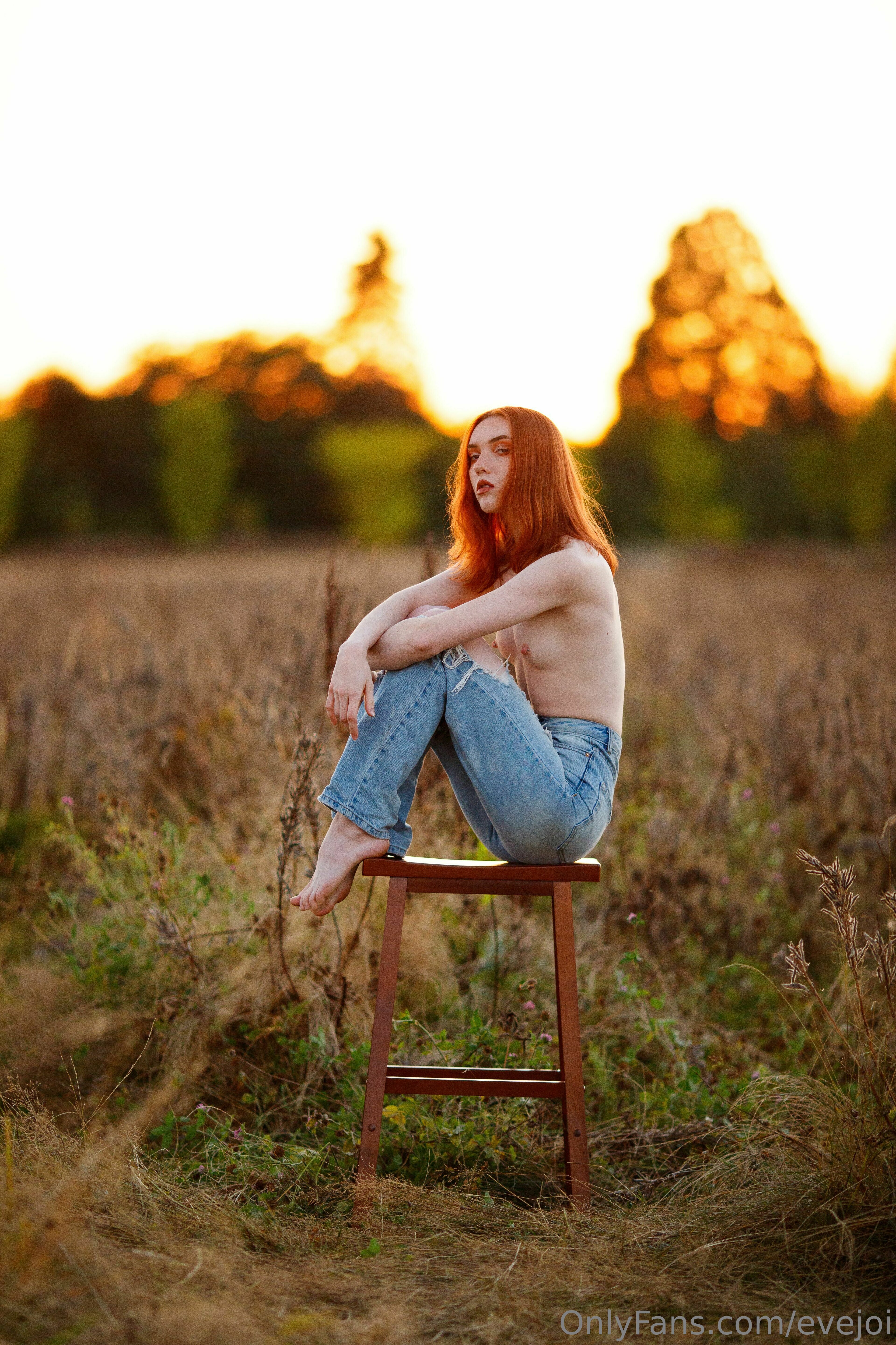 Image 8308599 from evejoi / eve / sunset.vip