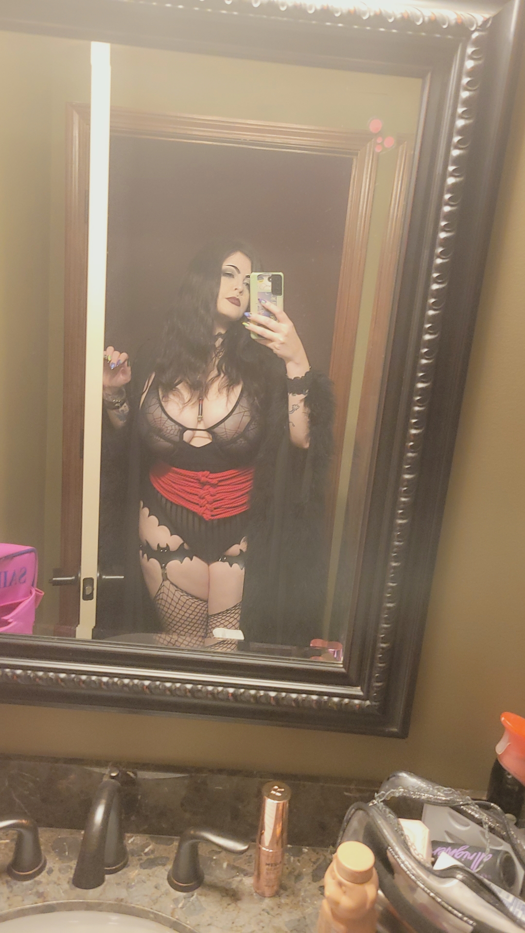 Image 8318486 from SpookshowBebe / the_feralhousewife