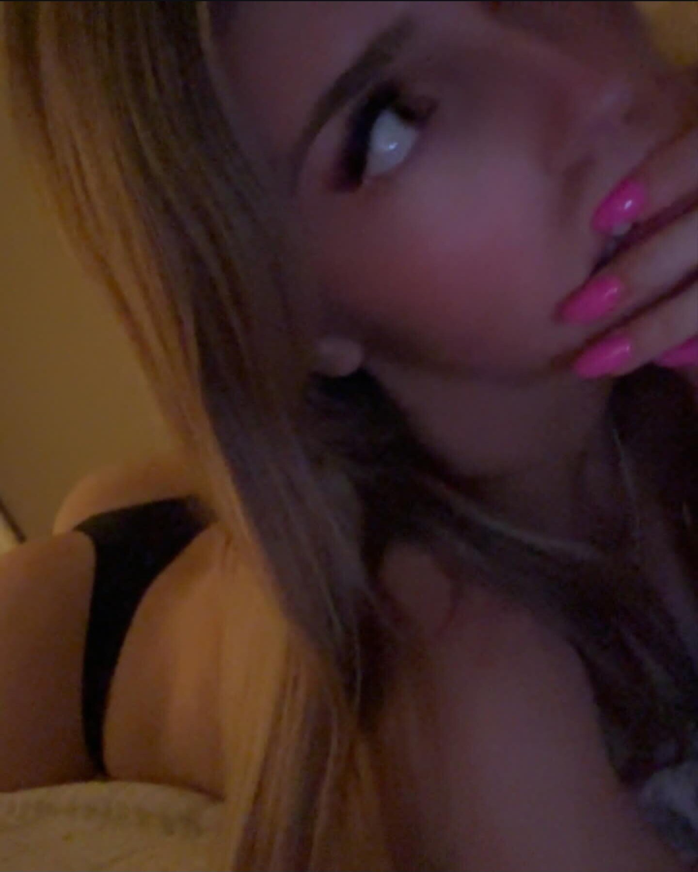 Image 8318532 from Hailey Phillips / haileychechik / haileyphilllips / maybeehailey /