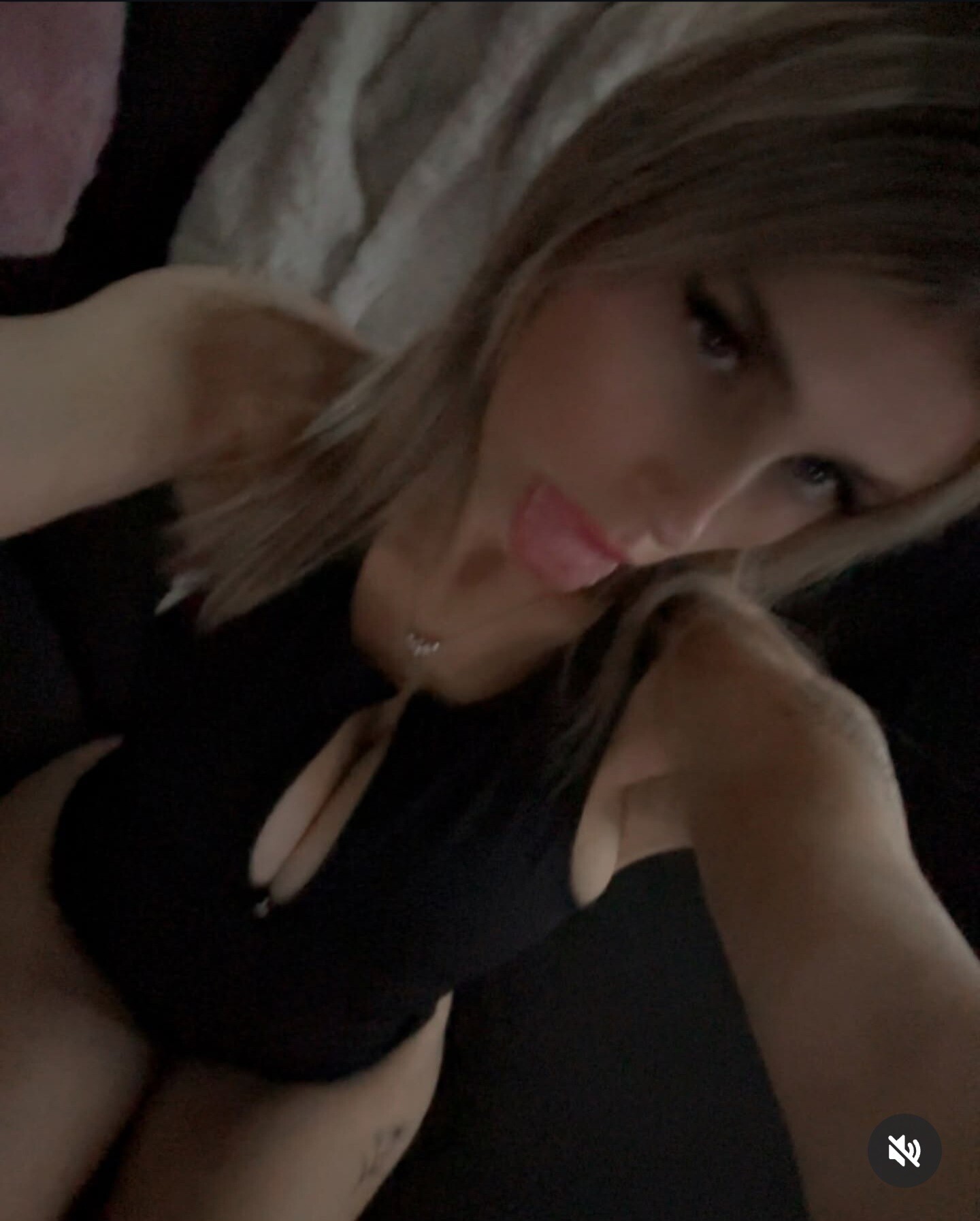 Image 8318538 from Hailey Phillips / haileychechik / haileyphilllips / maybeehailey /