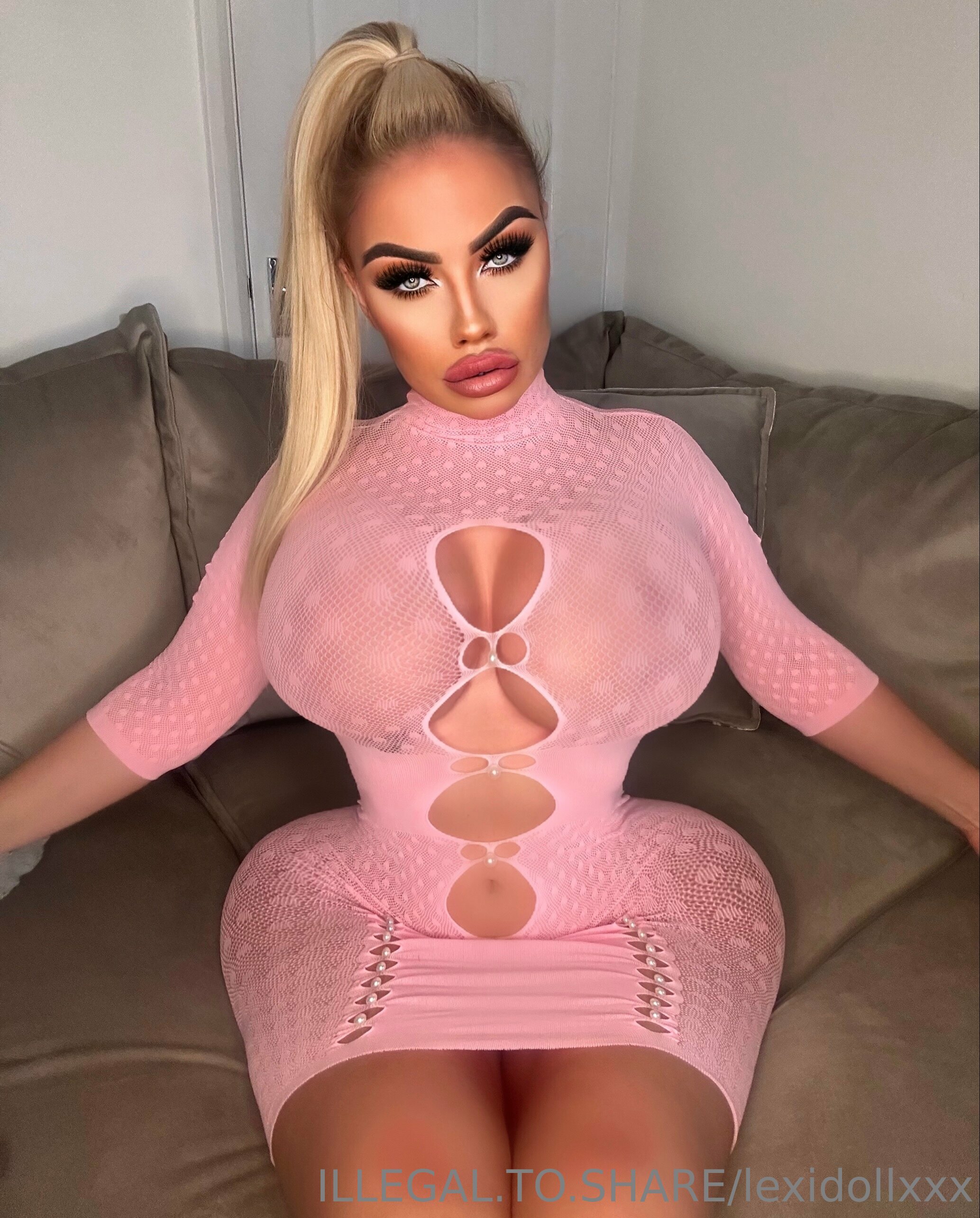 Image 8340946 from Lexidollxxx