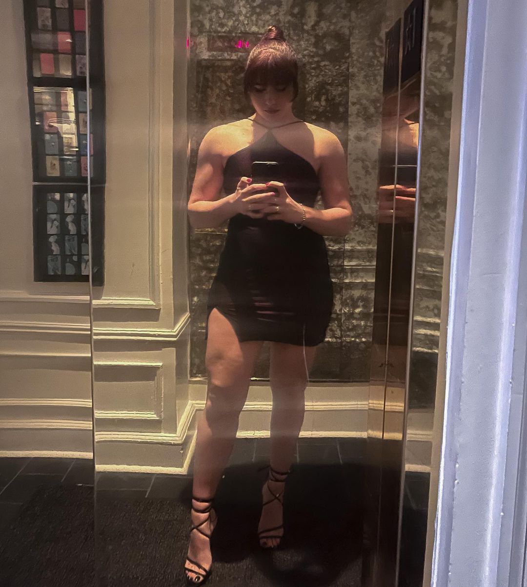 Image 8349877 from buffcheeks