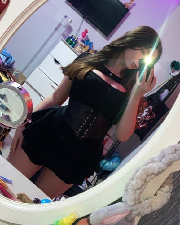 Image 8350507 from xxcherrybeaxx