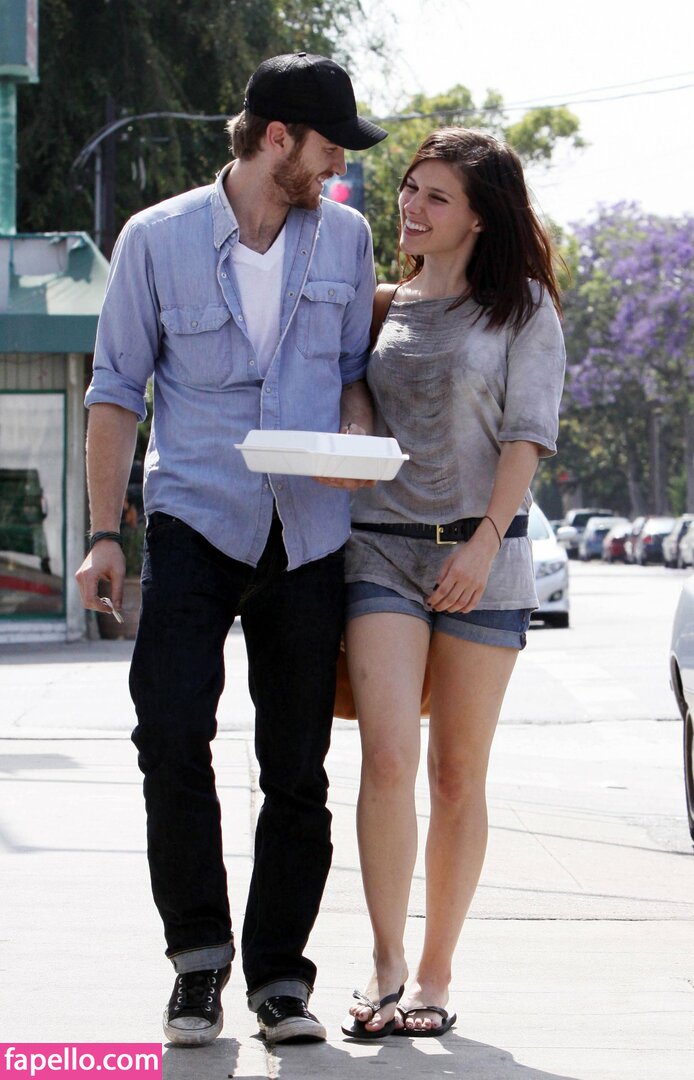 Image 8359379 from Sophia Bush