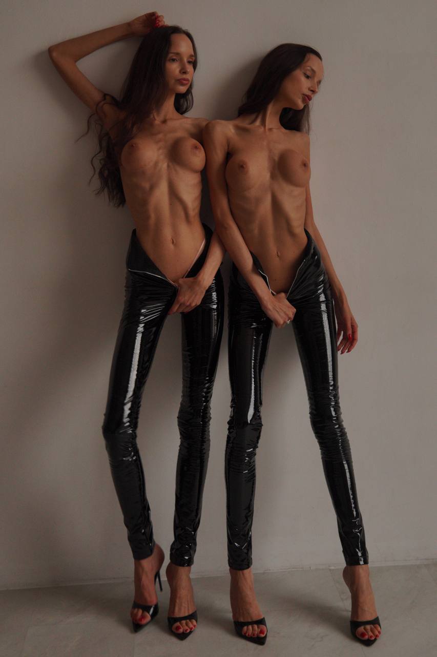 Image 8380817 from Adelalinka Twins / adelalinka_life