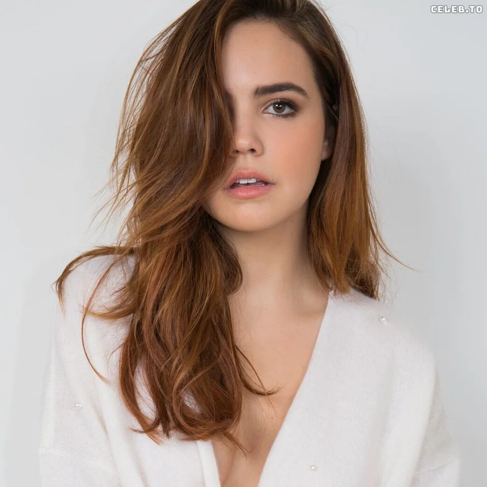 Image 8400510 from Bailee Madison