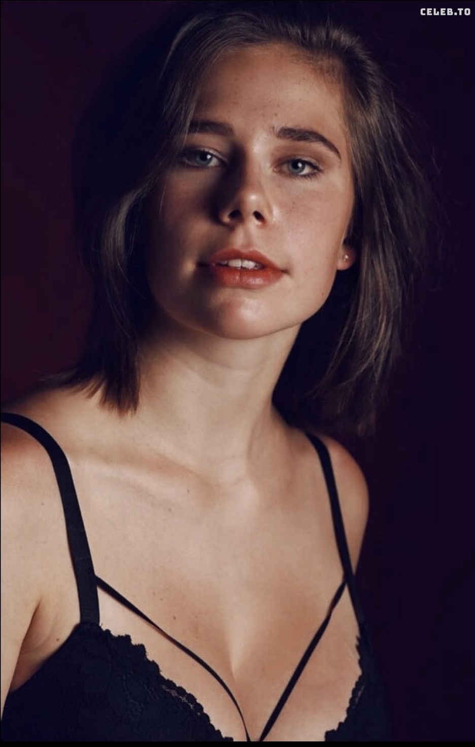 Image 868594 from Anna Corinna Samek
