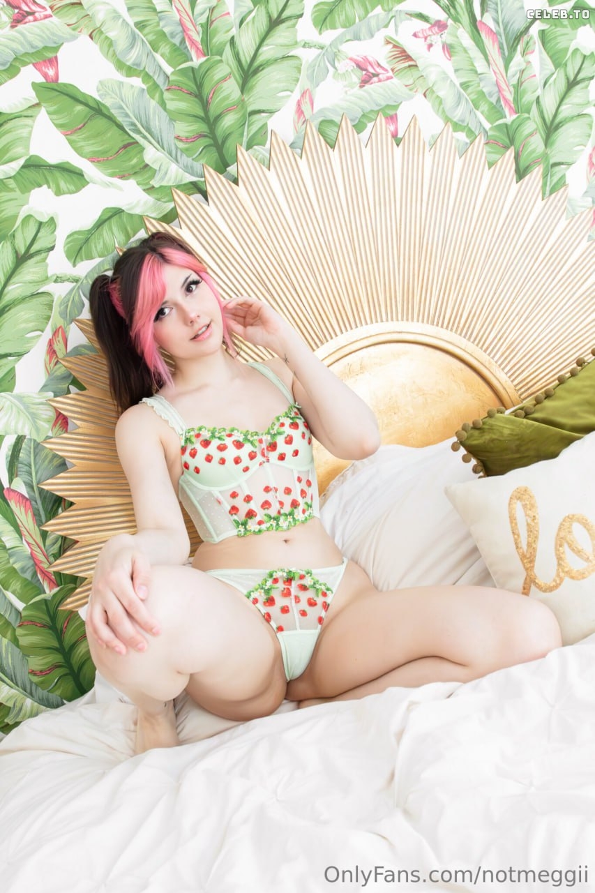 Image 8743719 from Meggiicosplay