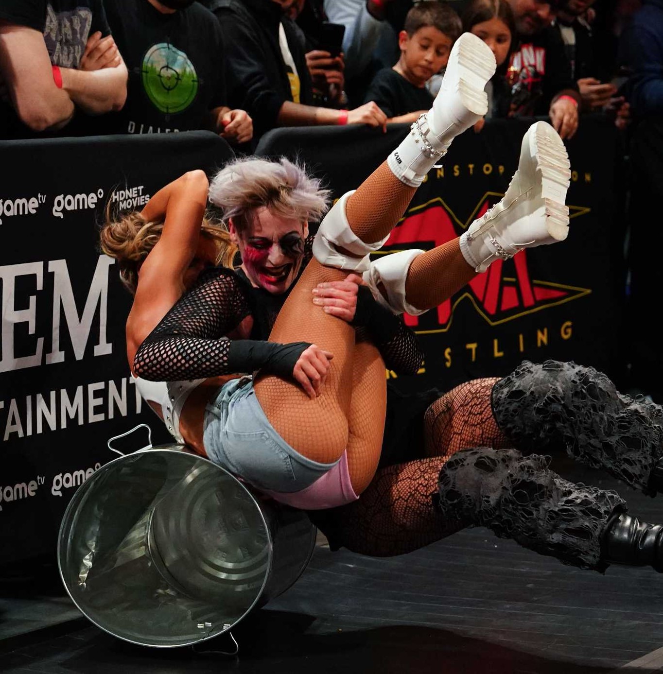 Image 8789608 from Xia Brookside