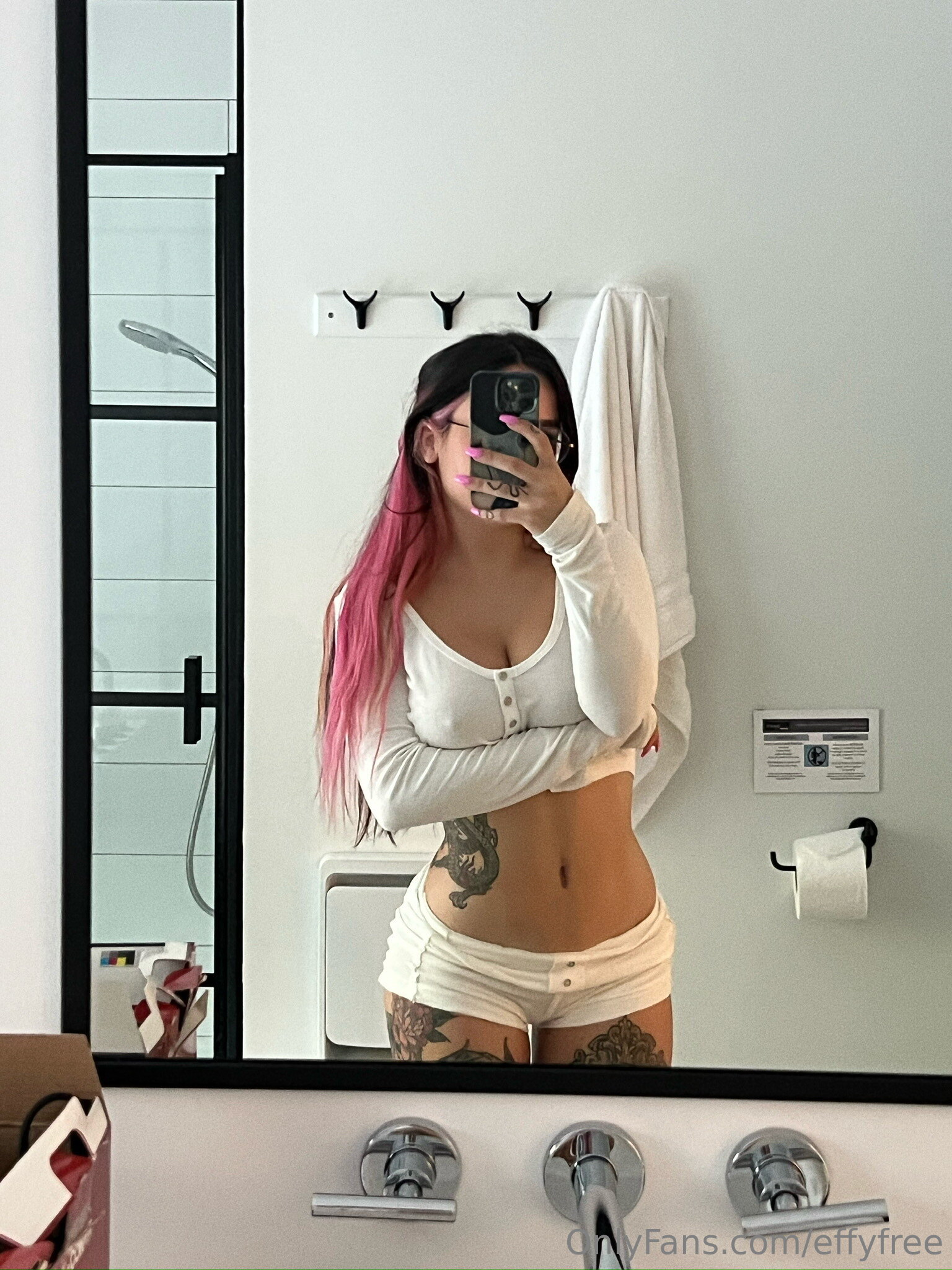 Image 8810006 from effycutiexx