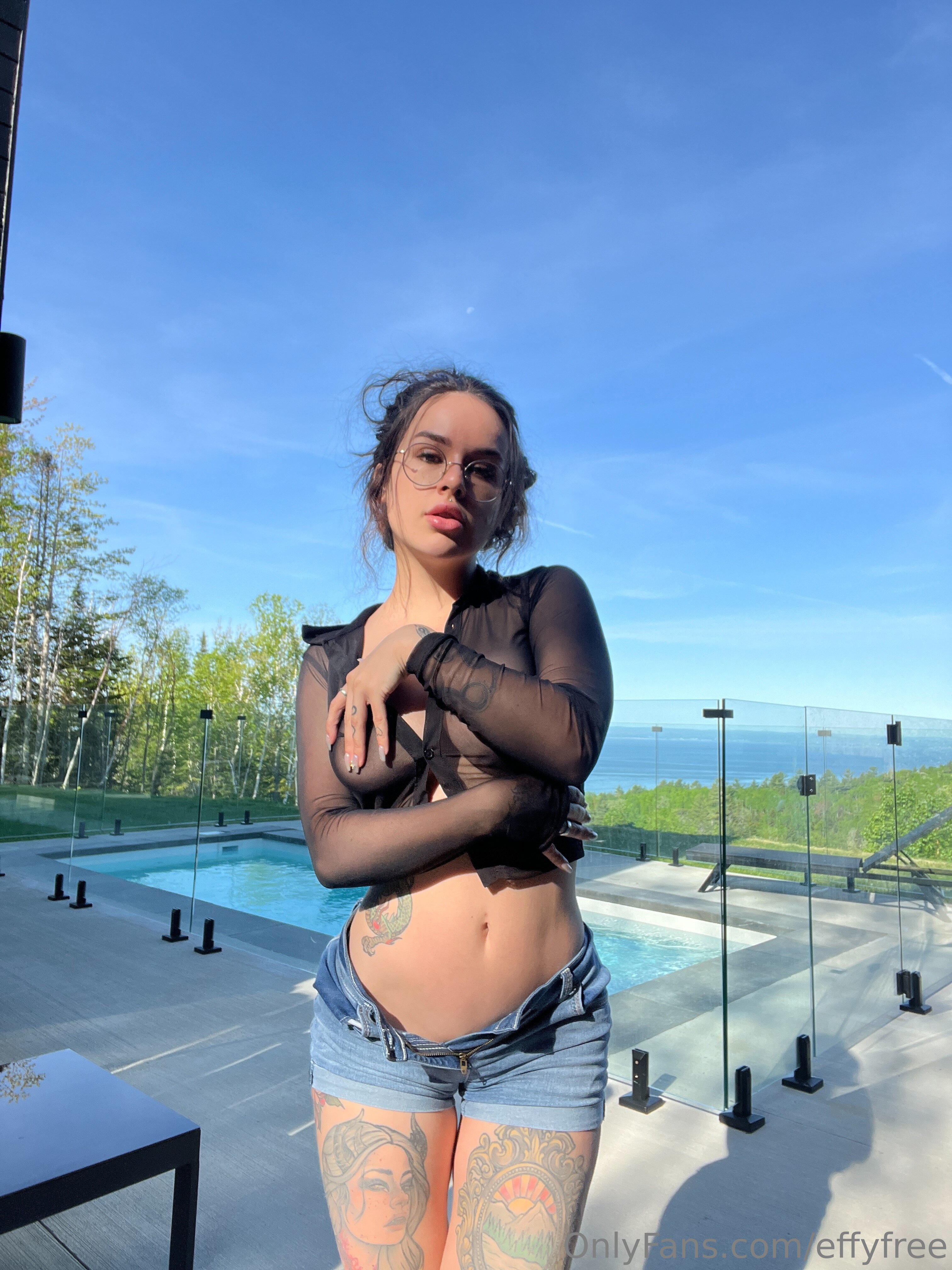 Image 8810019 from effycutiexx