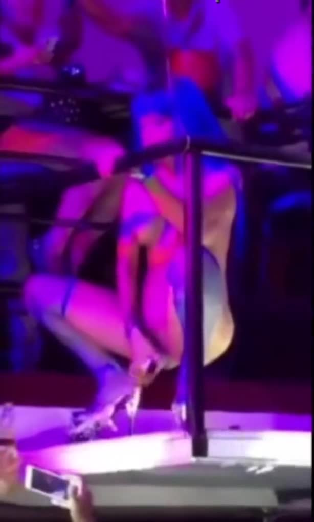 Video 307928 from Cardi B
