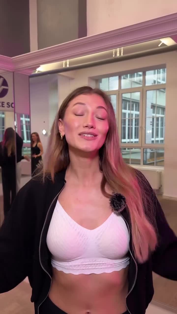 Video 309122 from Leony Burger