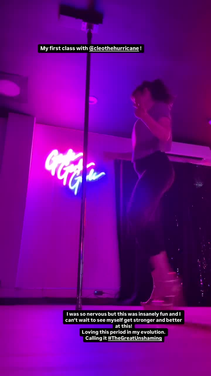 Video 310795 from Milana Vayntrub