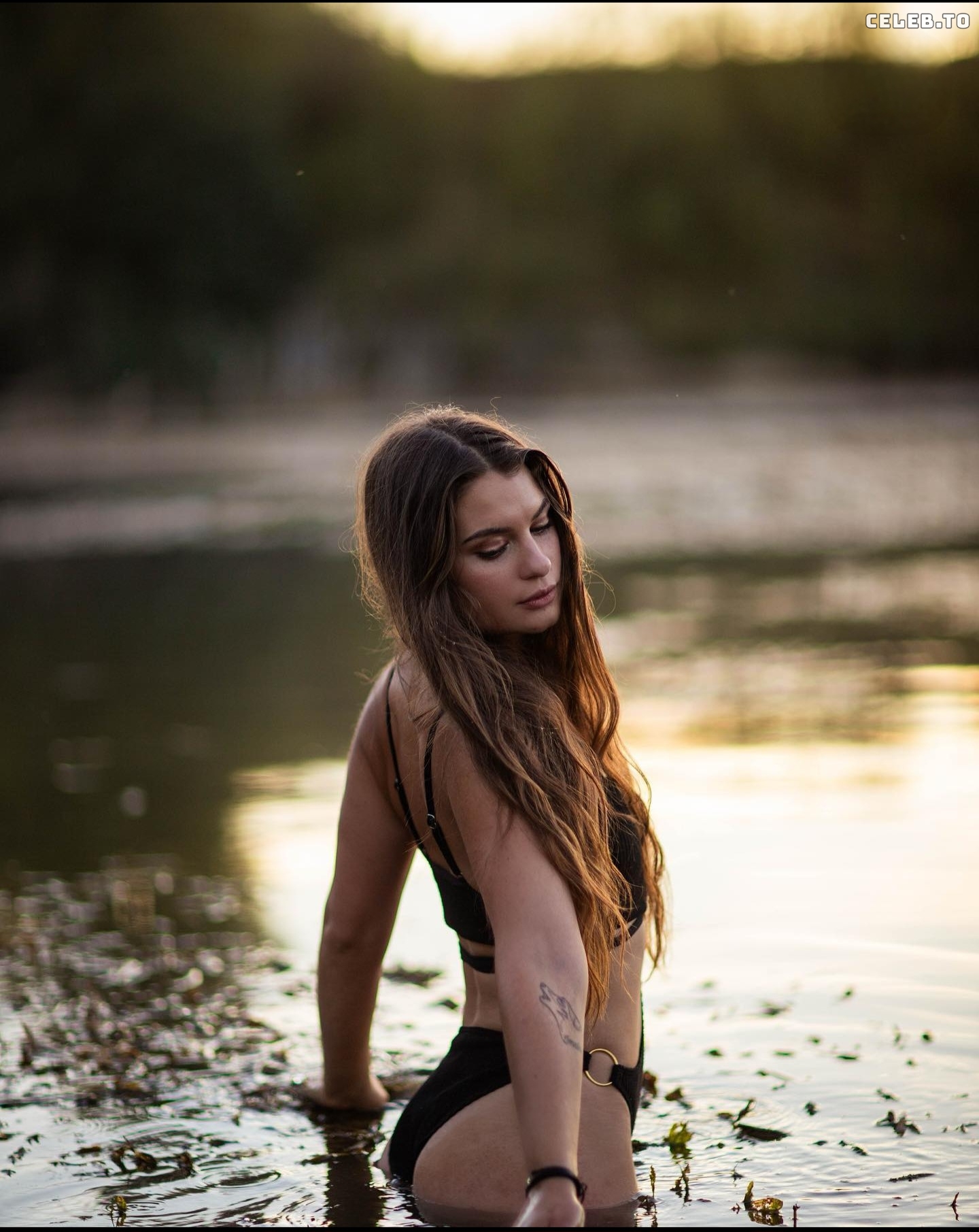 Image 888187 from Jana Wolf / jana_officialx